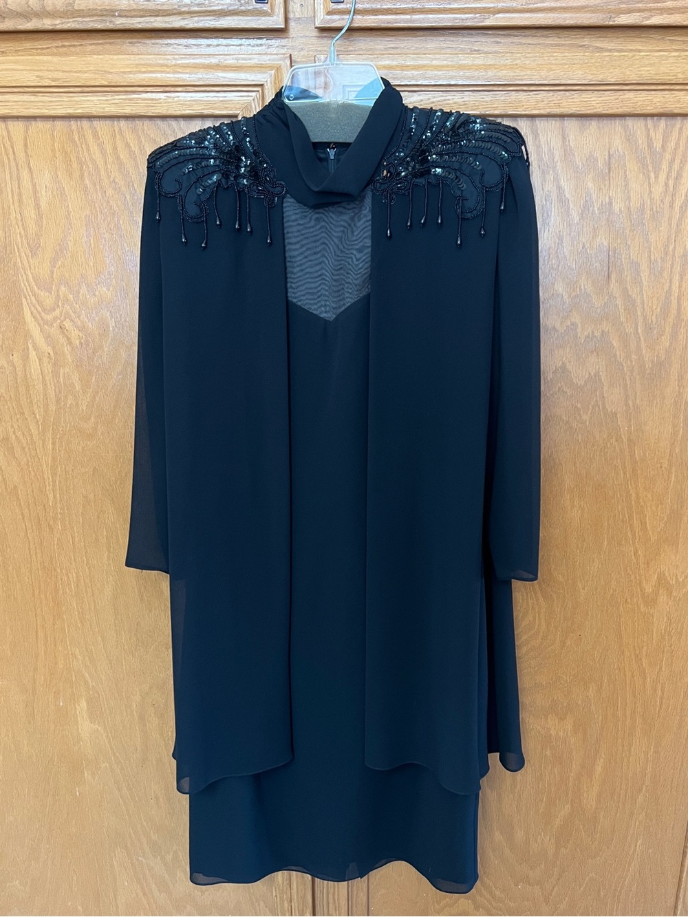 Vtg Ursula of Switzerland Black Polyester Beaded Capelet Formal Dress Elegant